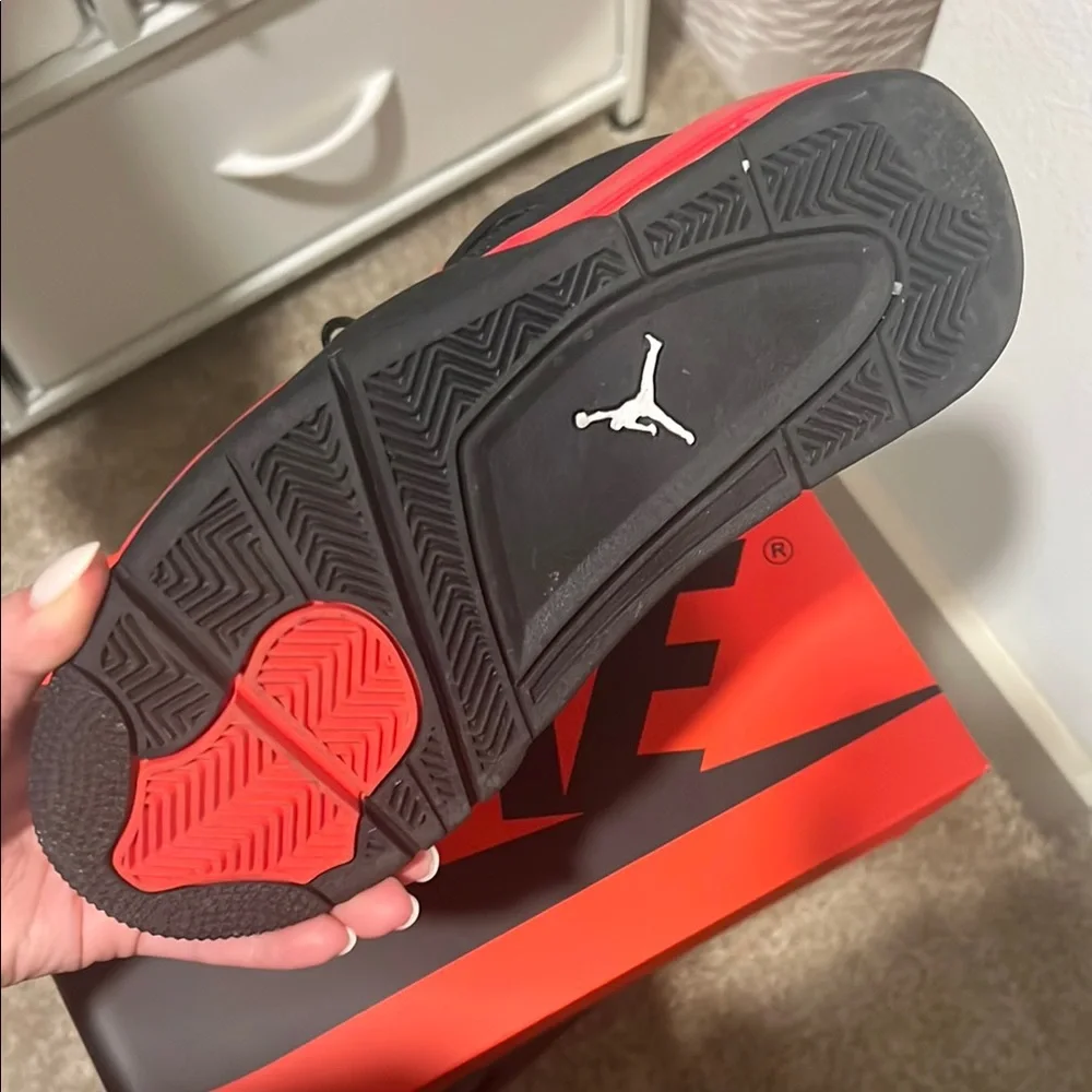 Jordan 4s Red Thunder